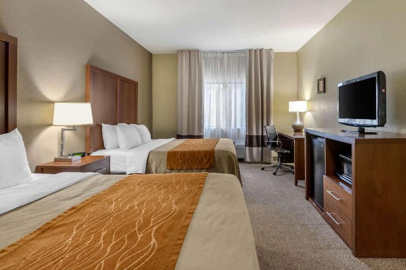 Photo of Livingroom in Quad Cities