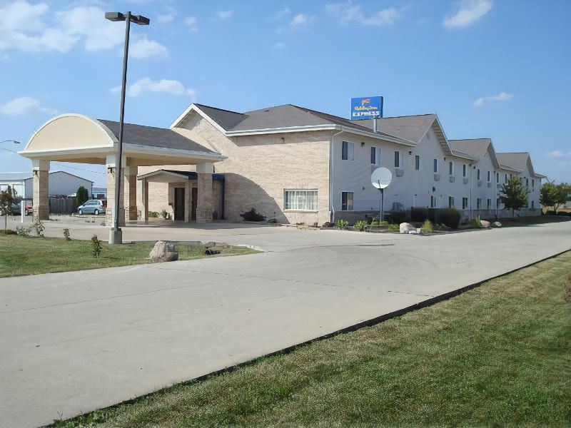 Photo of Buildings in Pontiac