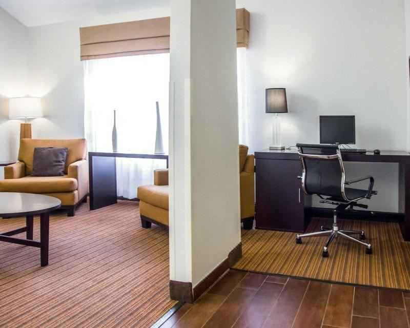 Photo of Livingroom in Tinley Park