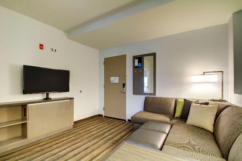 Photo of Livingroom in Evanston