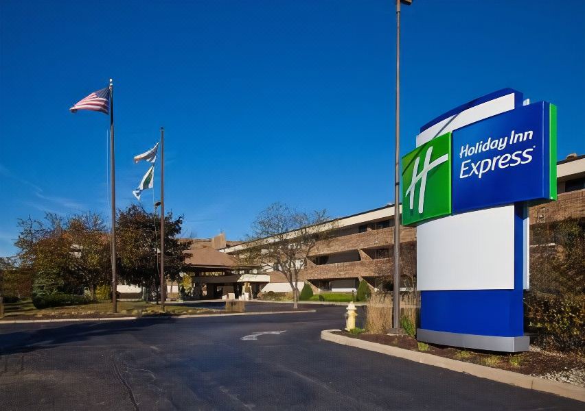 Photo of Buildings in Arlington Heights