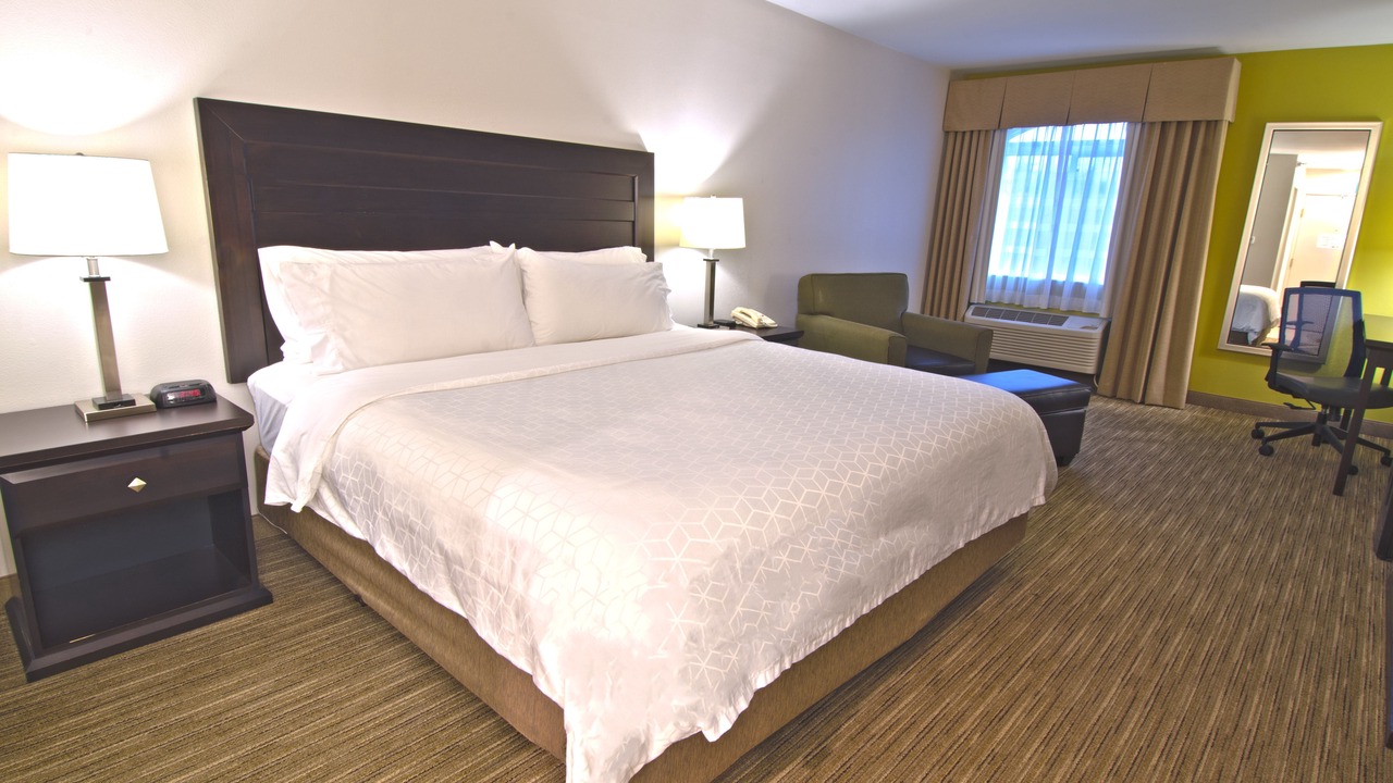 Photo of Bedroom in Libertyville