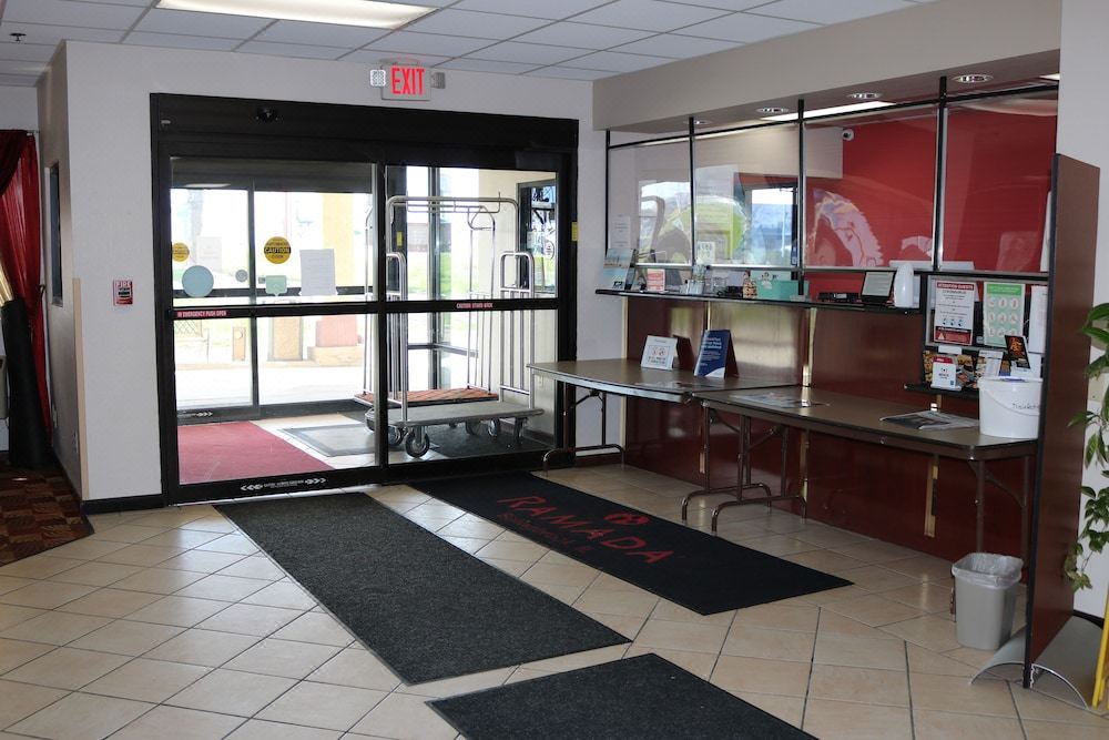 Photo of Livingroom in Bolingbrook