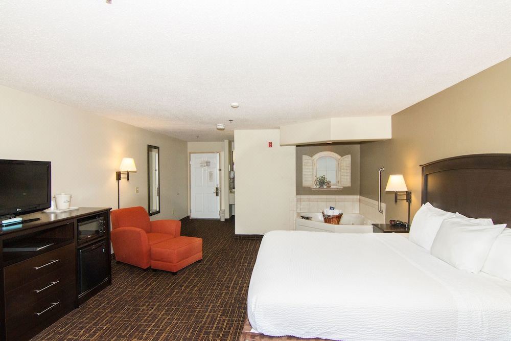 Photo of Bedroom in Orange Prairie