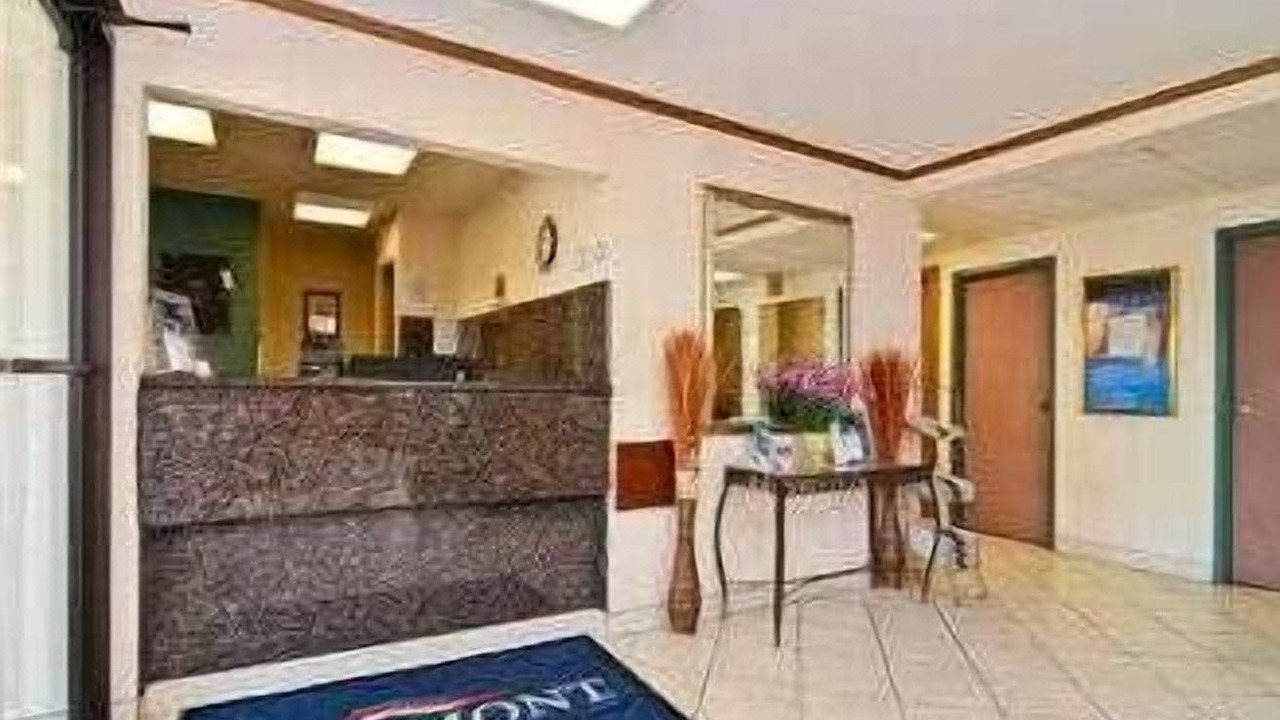 Photo of Livingroom in Decatur