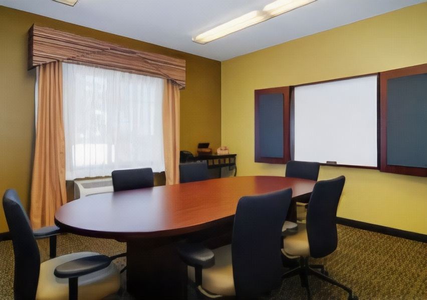 Photo of Livingroom in Elgin