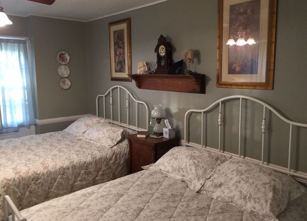 Photo of Bedroom in Nauvoo