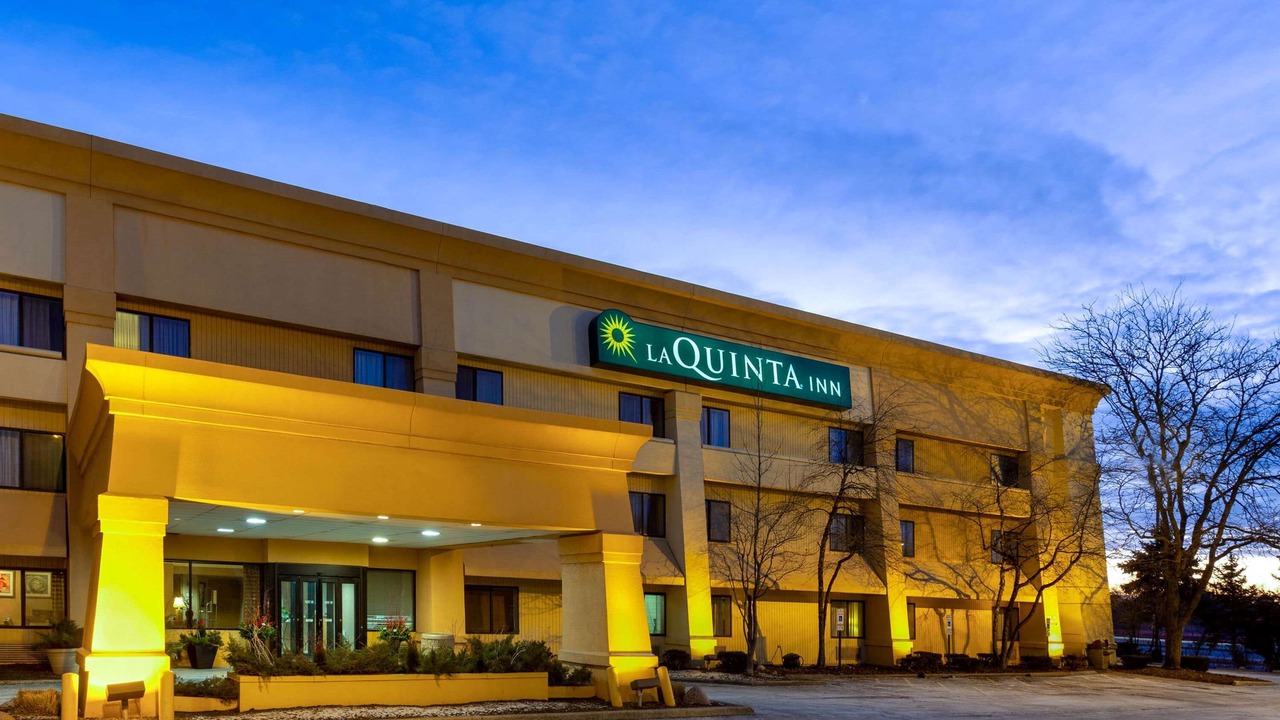 Photo of Buildings in Willowbrook