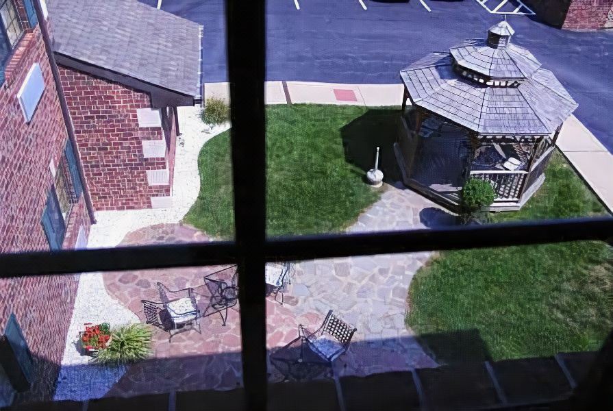 Photo of Others in Edwardsville