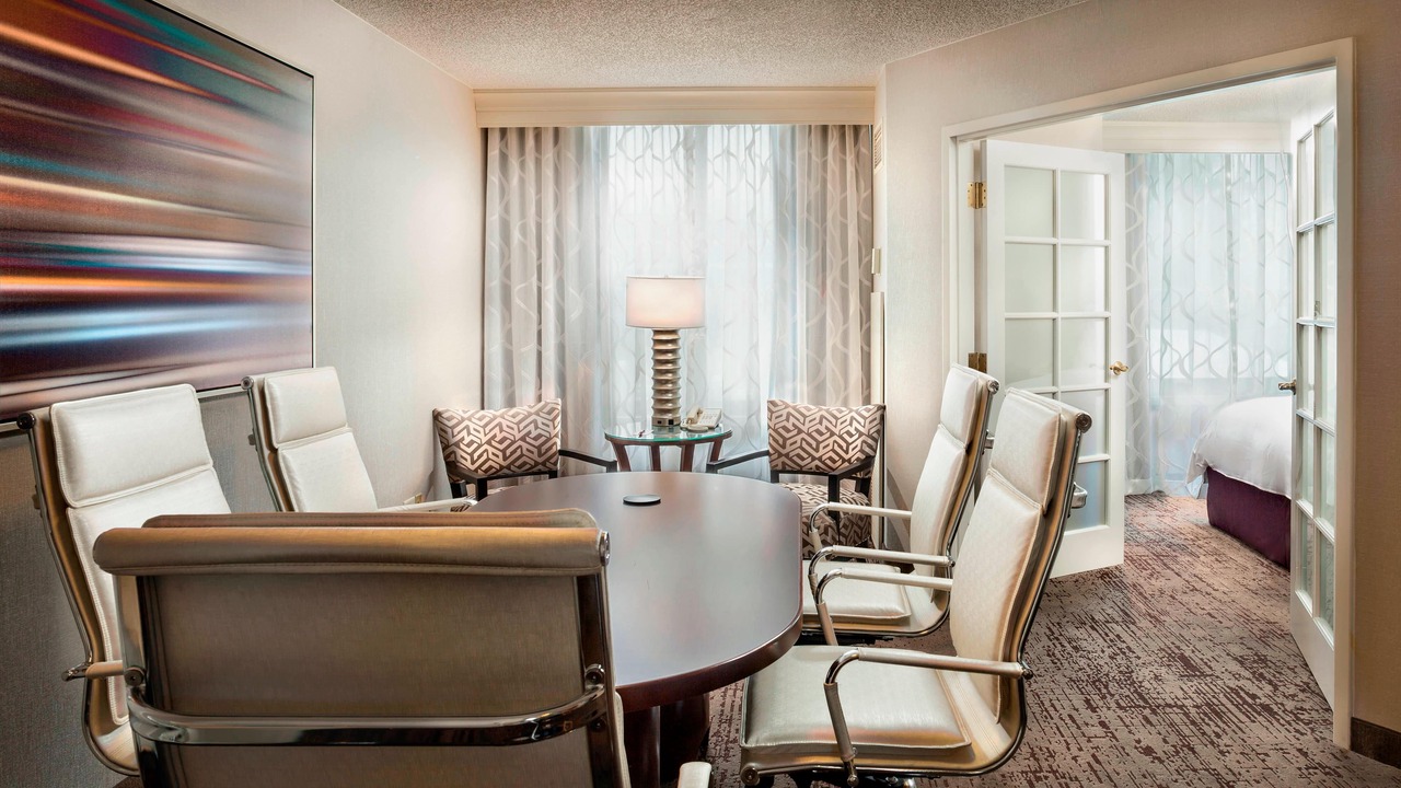 Photo of Livingroom in Deerfield