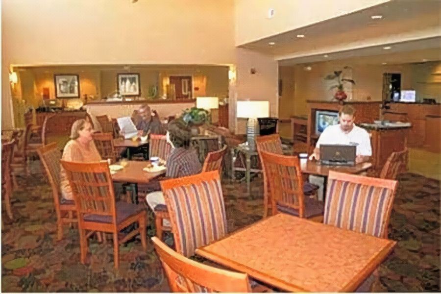 Photo of Livingroom in Quad Cities