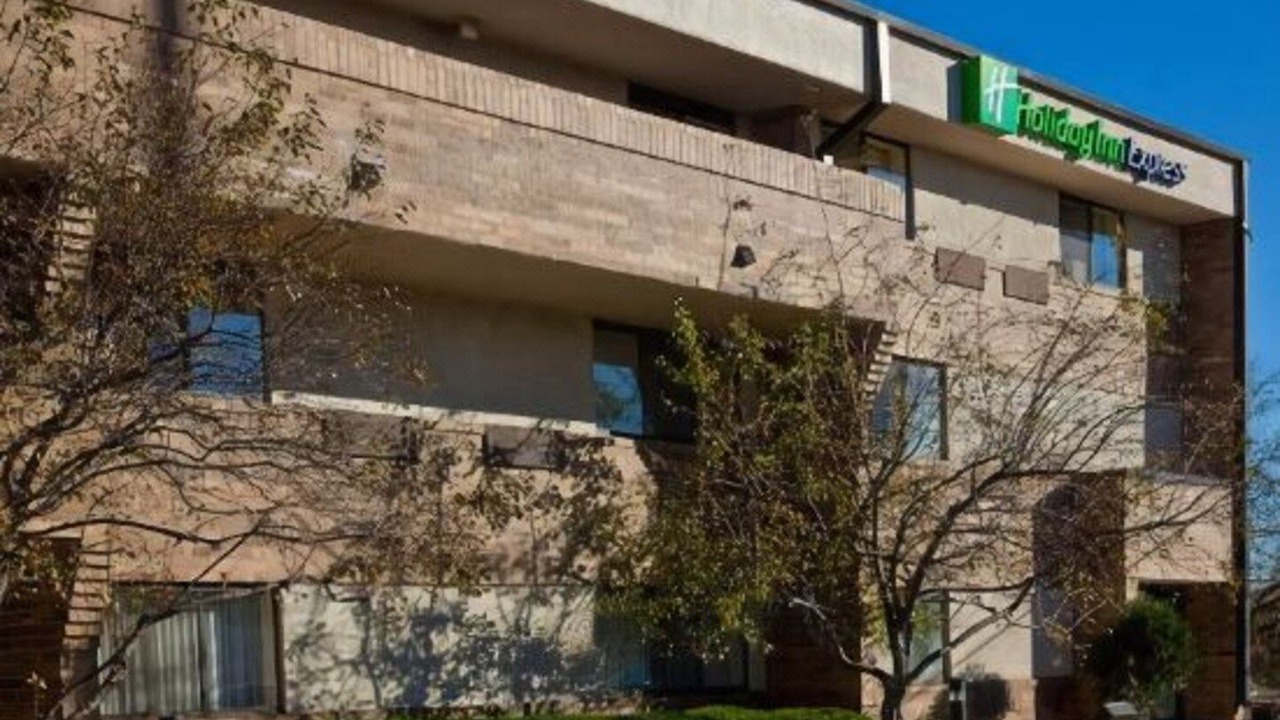 Photo of Buildings in Arlington Heights