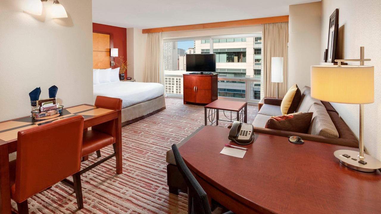 Photo of Livingroom in Downtown Chicago