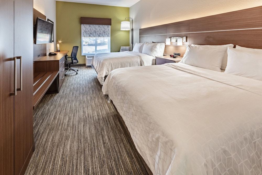 Photo of Bedroom in Lake Zurich