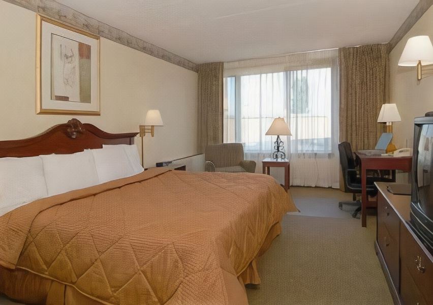 Photo of Bedroom in Orland Hills