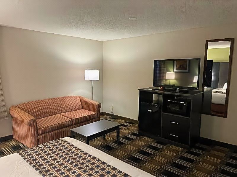 Photo of Livingroom in Champaign