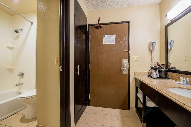 Photo of Bathroom in Matteson