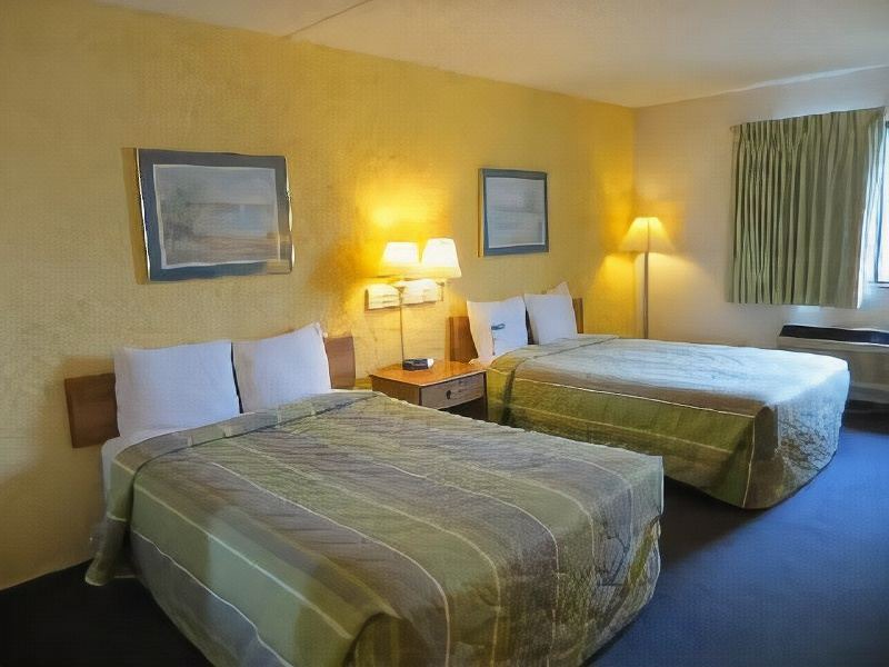 Photo of Bedroom in Elk Grove Village
