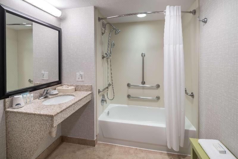 Photo of Bathroom in Skokie