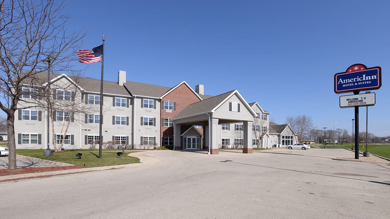 Photo of Buildings in Fulton
