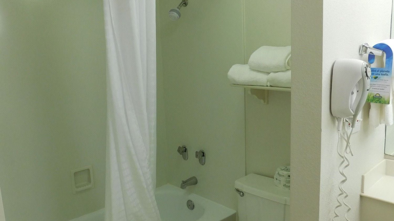 Photo of Bathroom in Arlington Heights