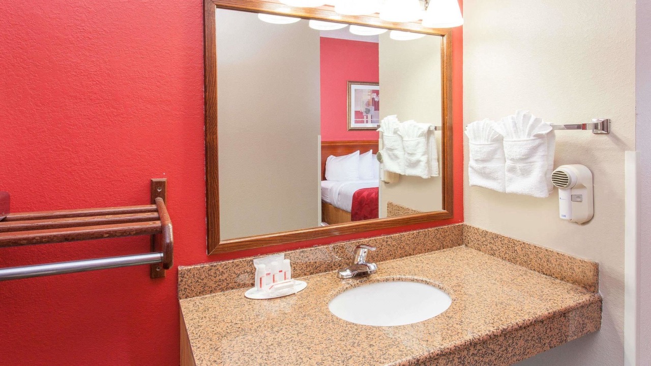 Photo of Bathroom in Forsyth