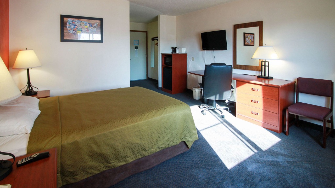Photo of Livingroom in Greenville