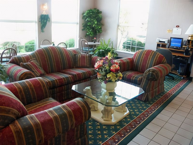 Photo of Livingroom in Quad Cities
