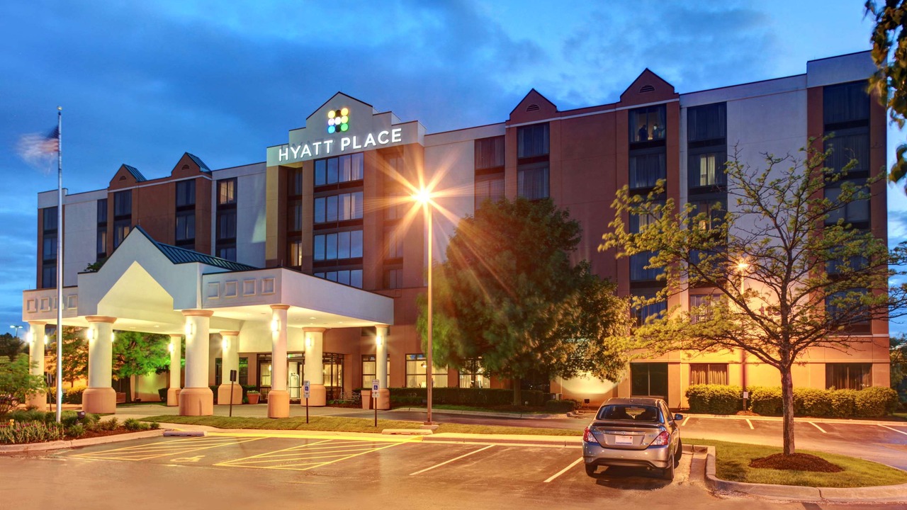 Photo of Buildings in Itasca