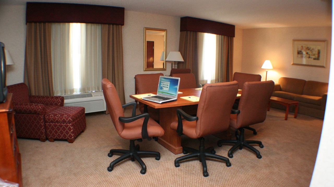 Photo of Livingroom in Highland