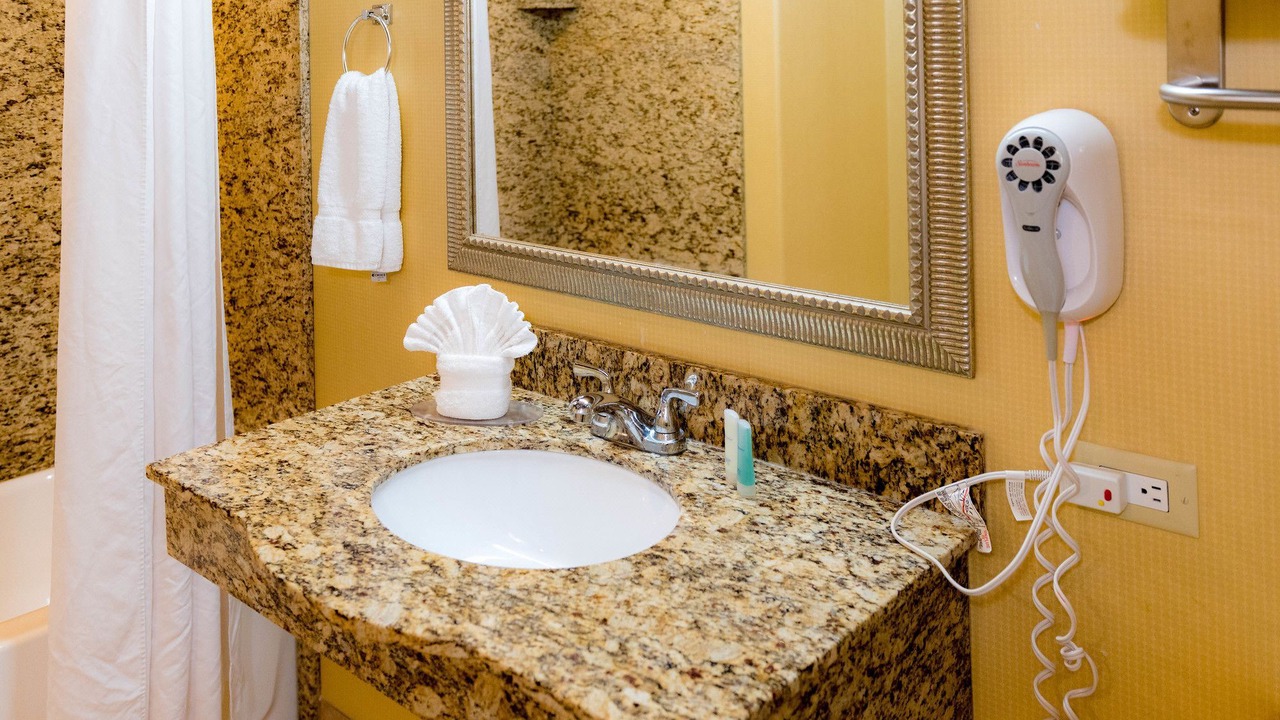 Photo of Bathroom in Elmhurst