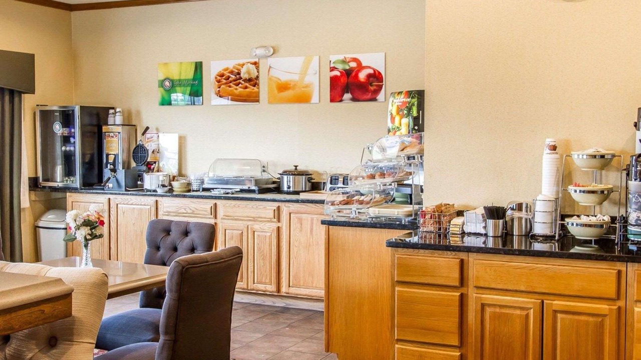 Photo of Kitchen in Pontiac