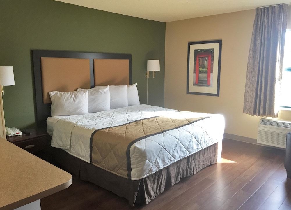 Photo of Bedroom in Itasca