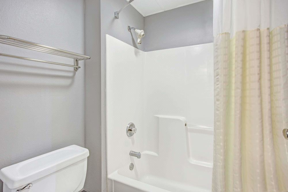 Photo of Bathroom in Lake Bluff