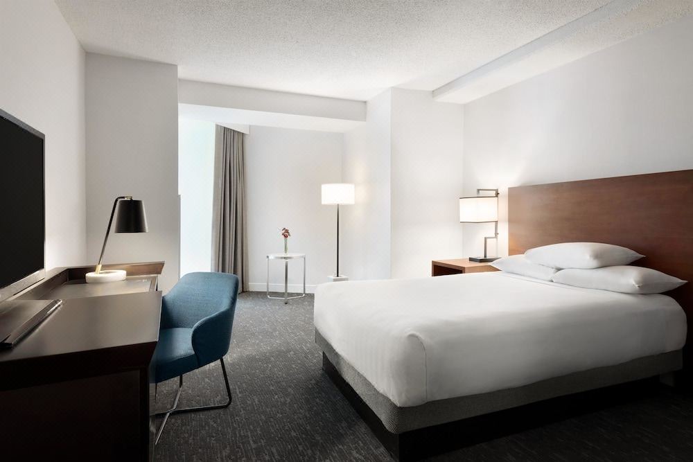 Photo of Bedroom in Schaumburg