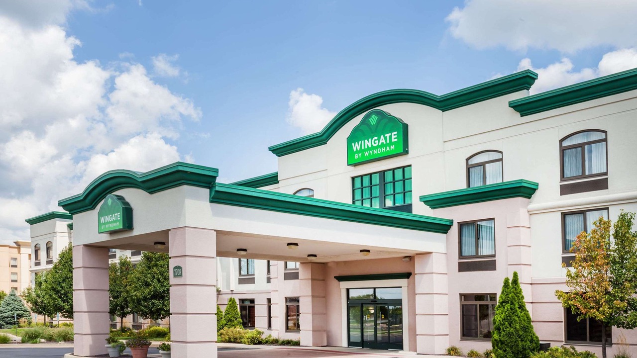 Photo of Buildings in Orange Prairie