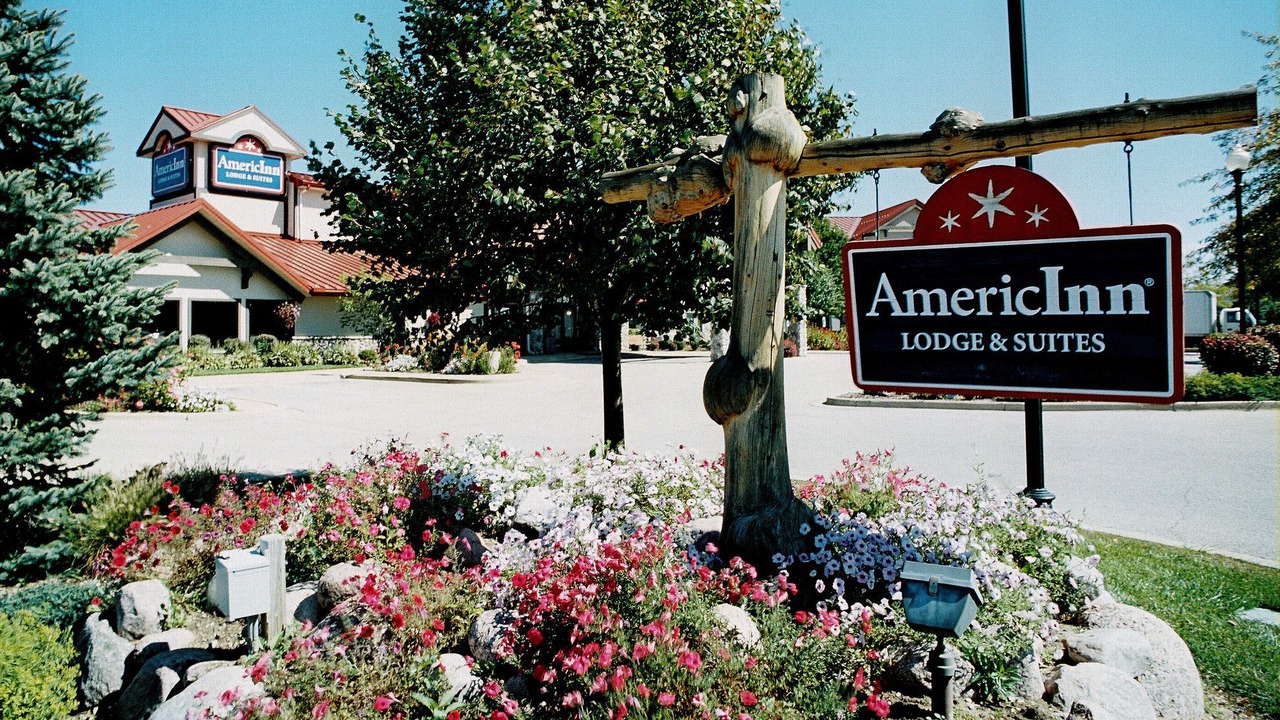 Photo of Buildings in Oswego