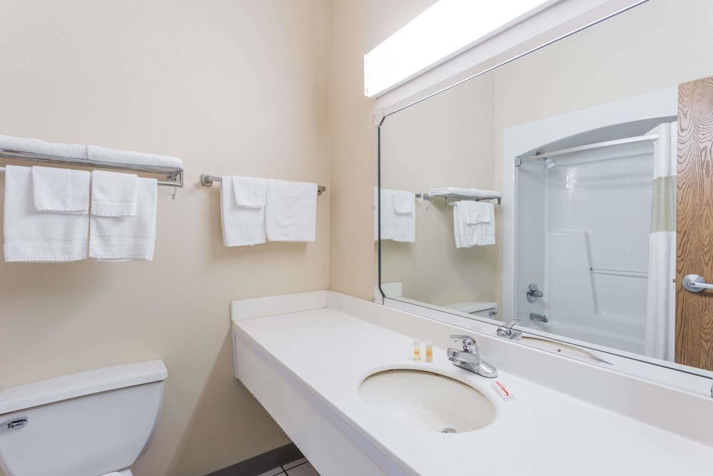 Photo of Bathroom in Morris