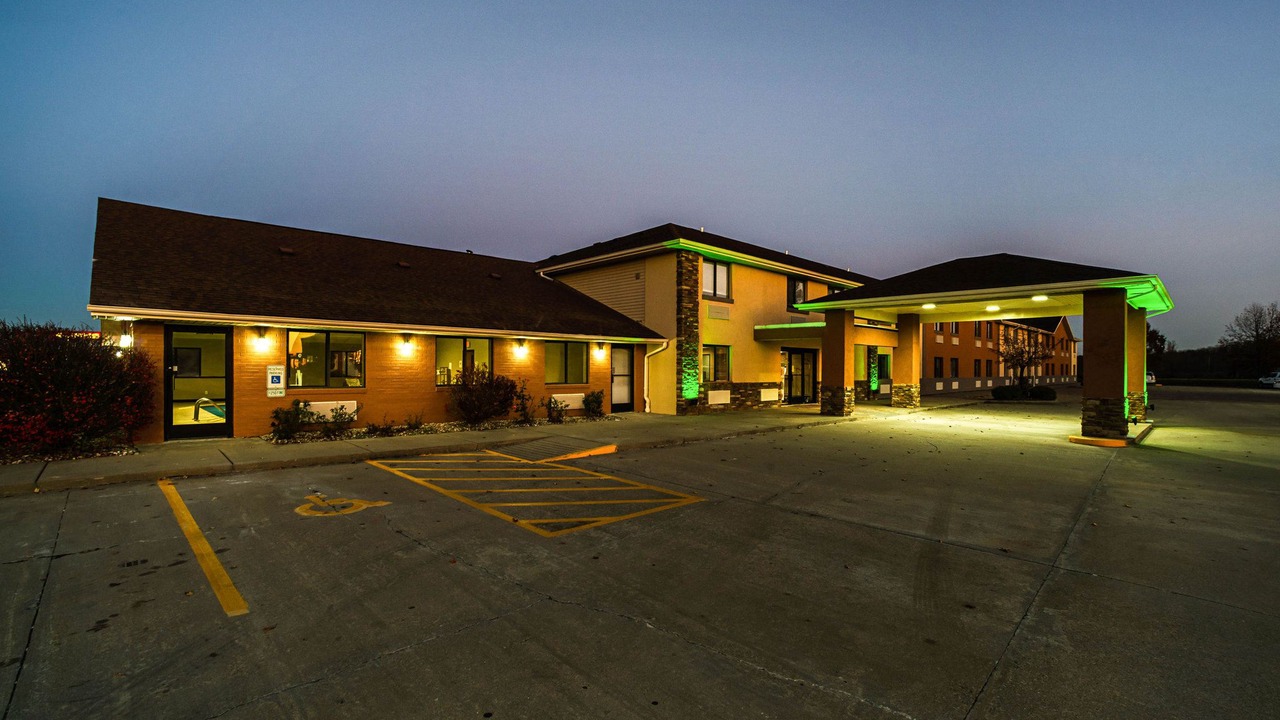Photo of Buildings in Carbondale