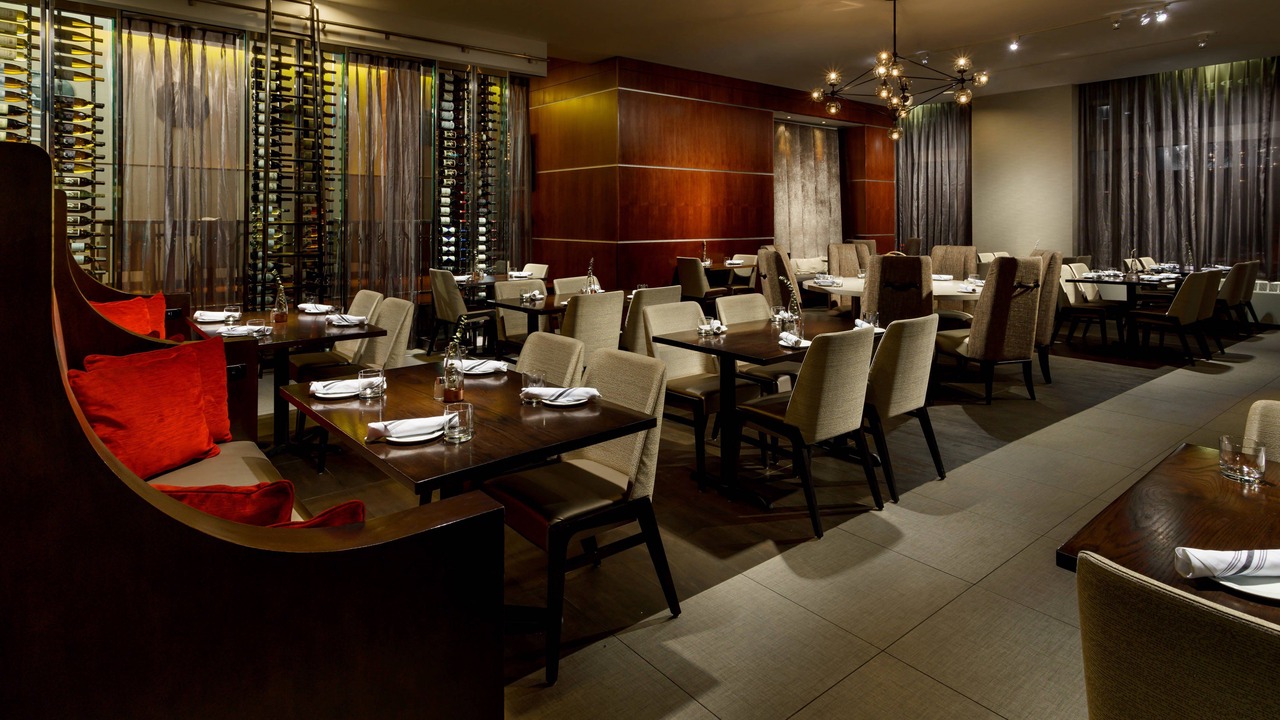 Photo of Livingroom in Streeterville