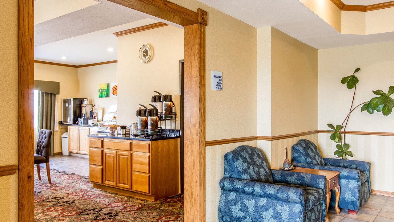 Photo of Livingroom in Pontiac