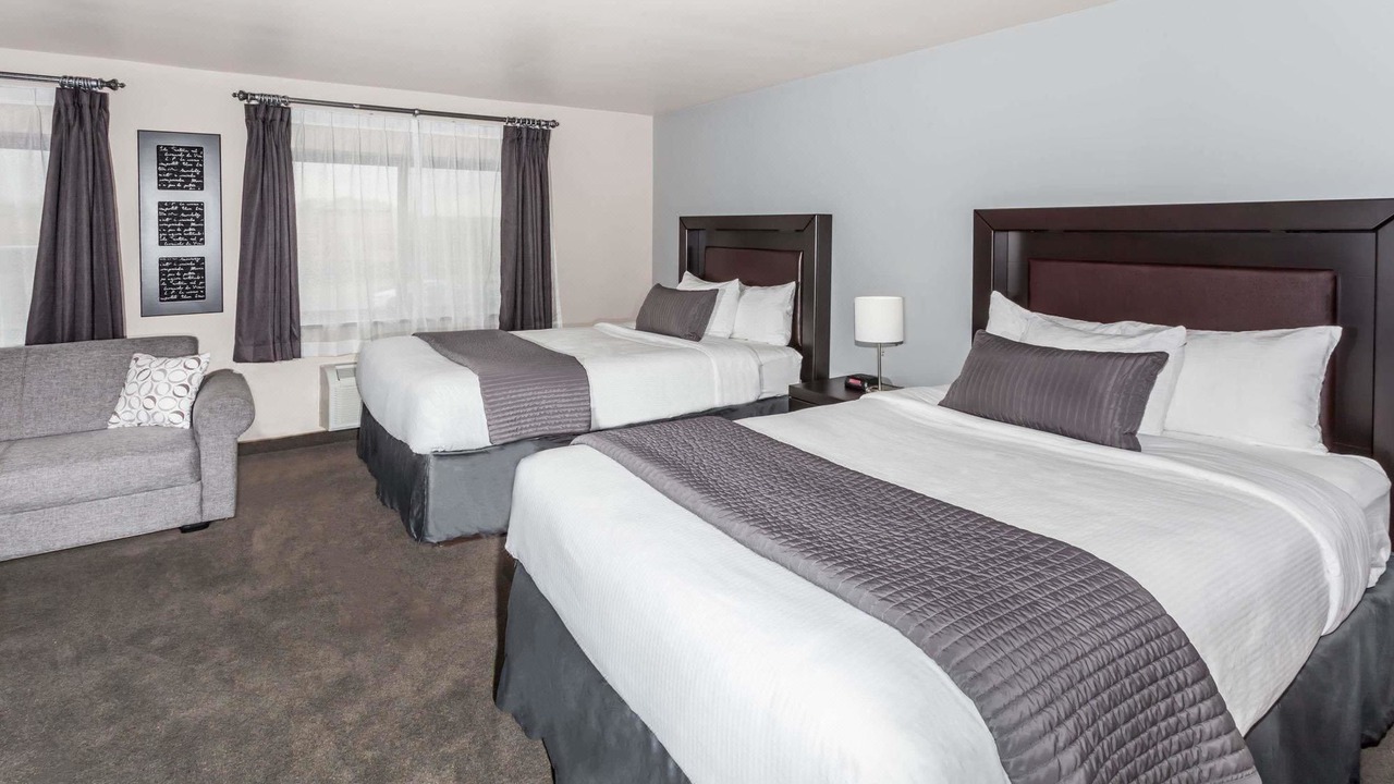 Photo of Bedroom in Glenview