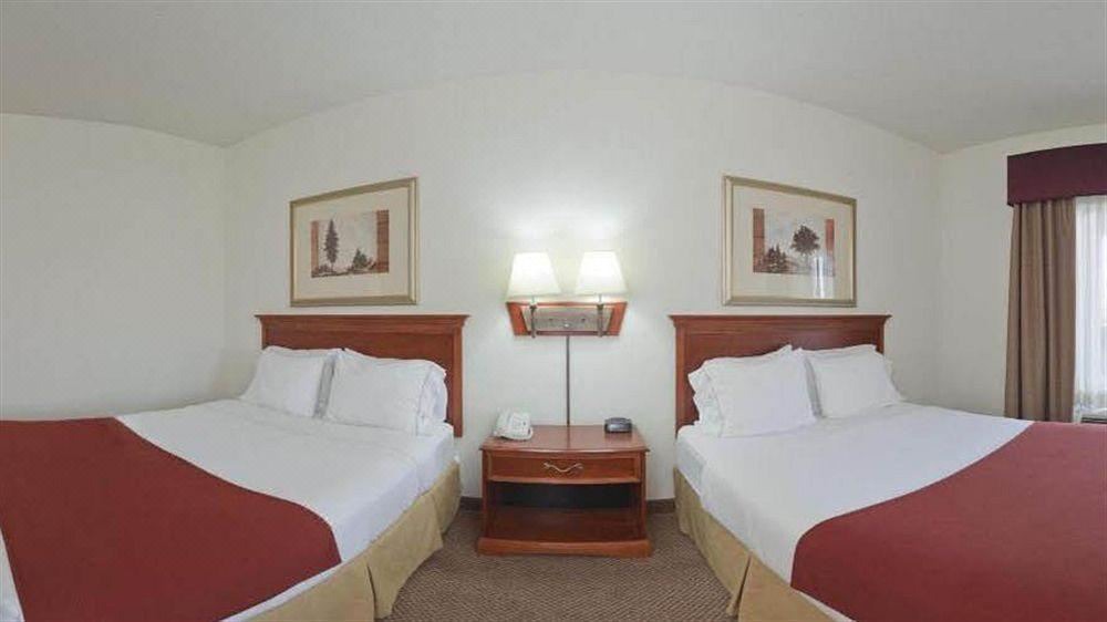 Photo of Bedroom in Highland