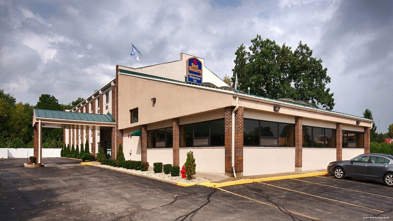 Photo of Buildings in Woodstock