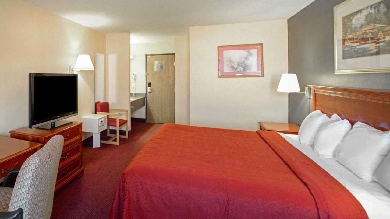 Photo of Bedroom in Carbondale