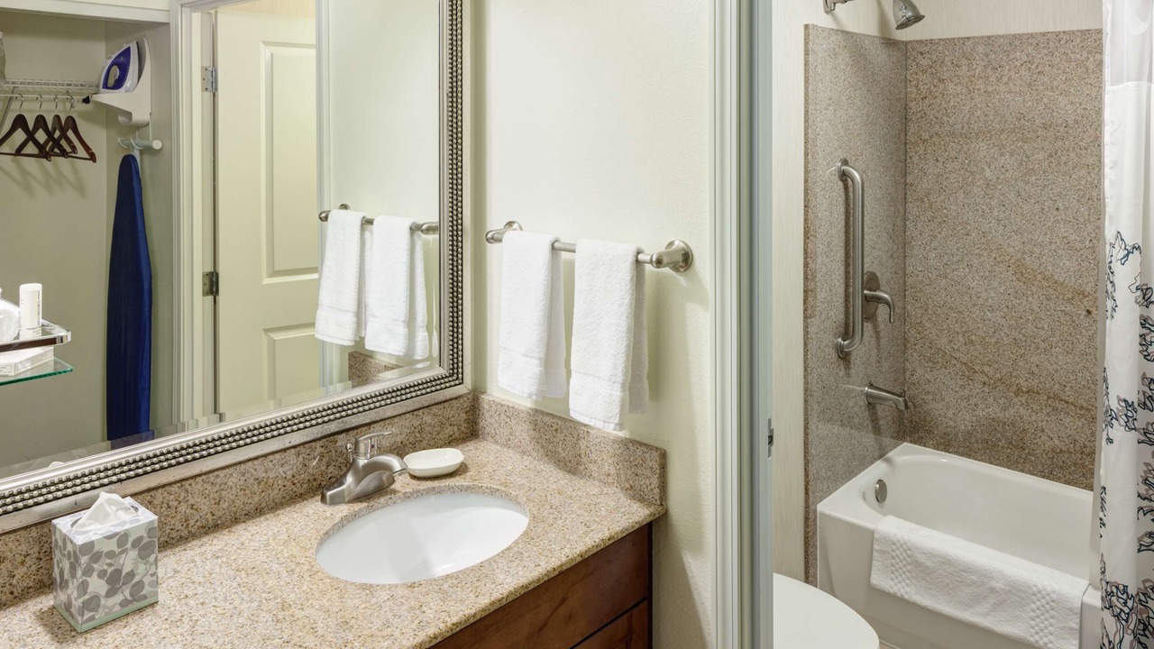 Photo of Bathroom in Lake Forest