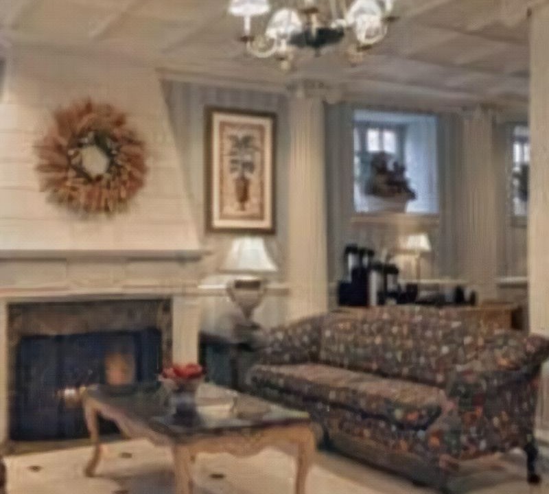Photo of Livingroom in Lake View East