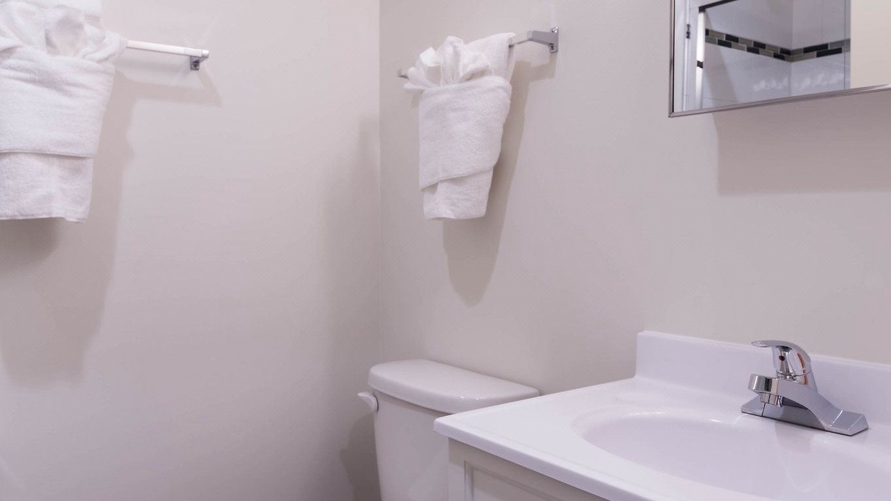 Photo of Bathroom in Near West Side