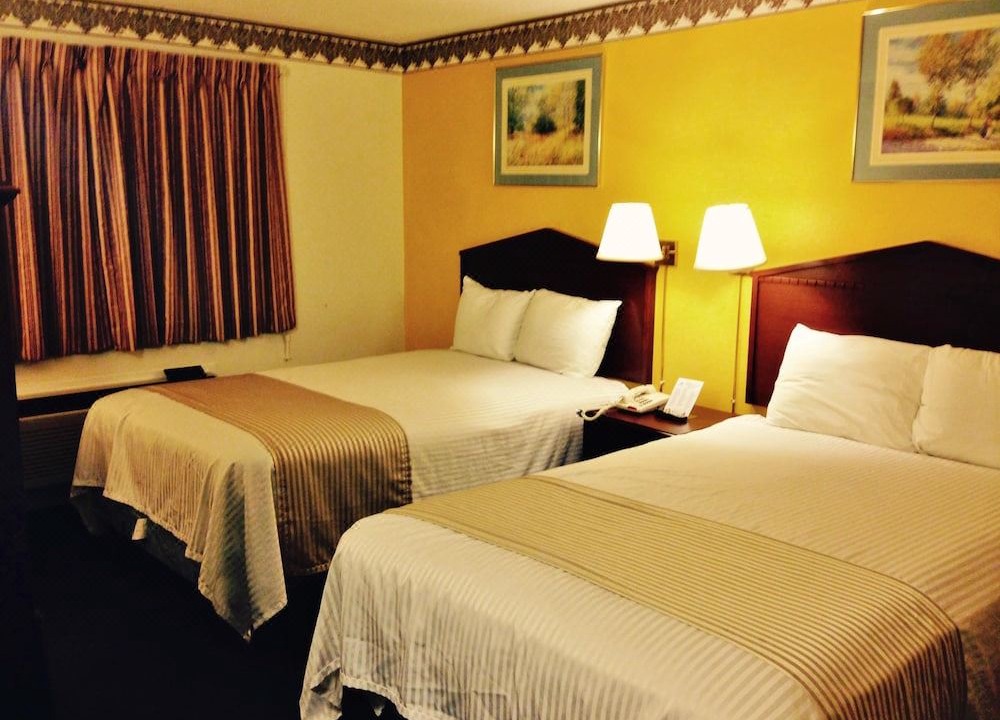 Photo of Bedroom in Macomb