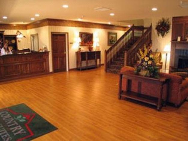 Photo of Livingroom in Champaign